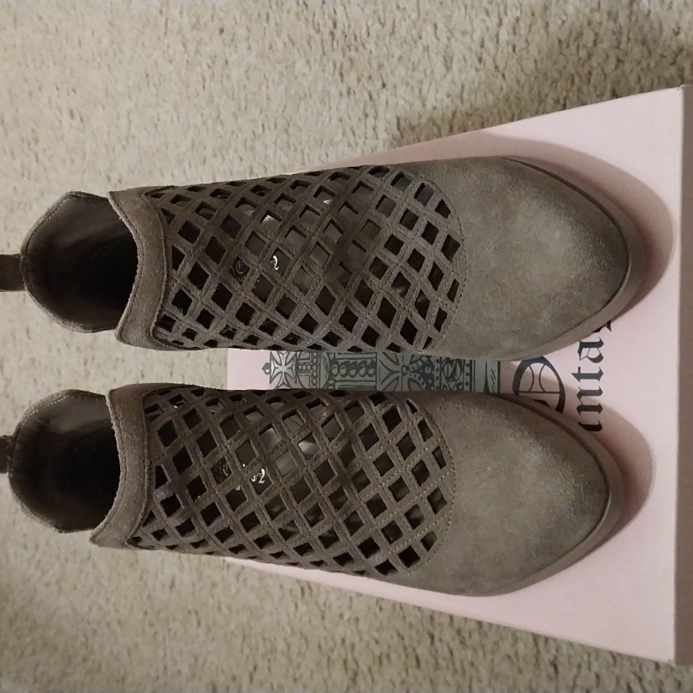 Cvavalin bootie